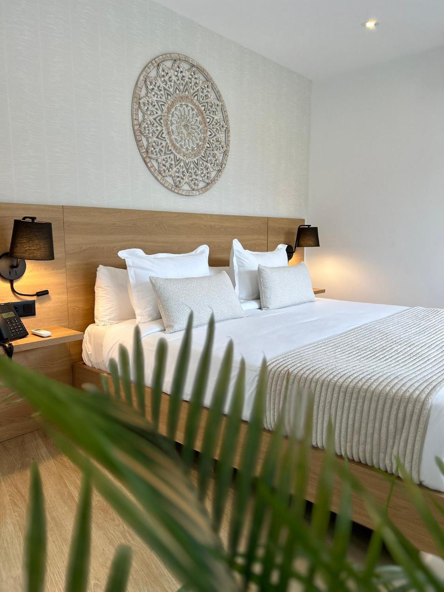 סנטה קרוז דה טנריף Hotel Emblematico Hi Suites מראה חיצוני תמונה